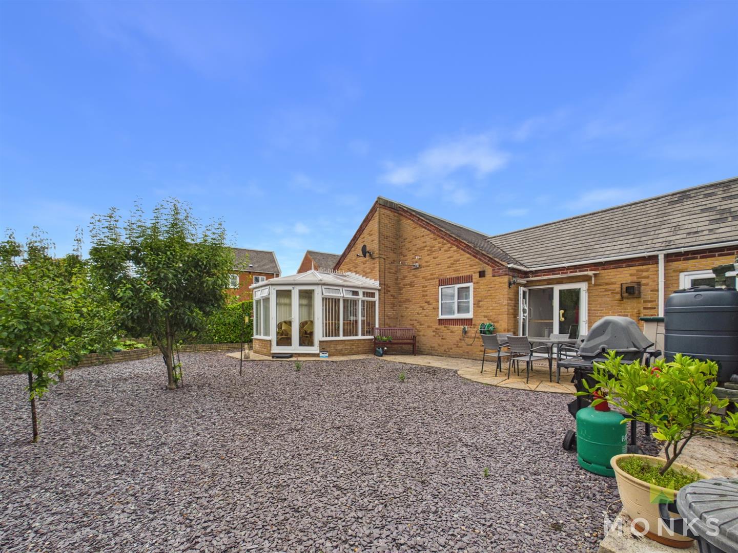 15 Criggion Close, Four Crosses, SY22 6NP For Sale